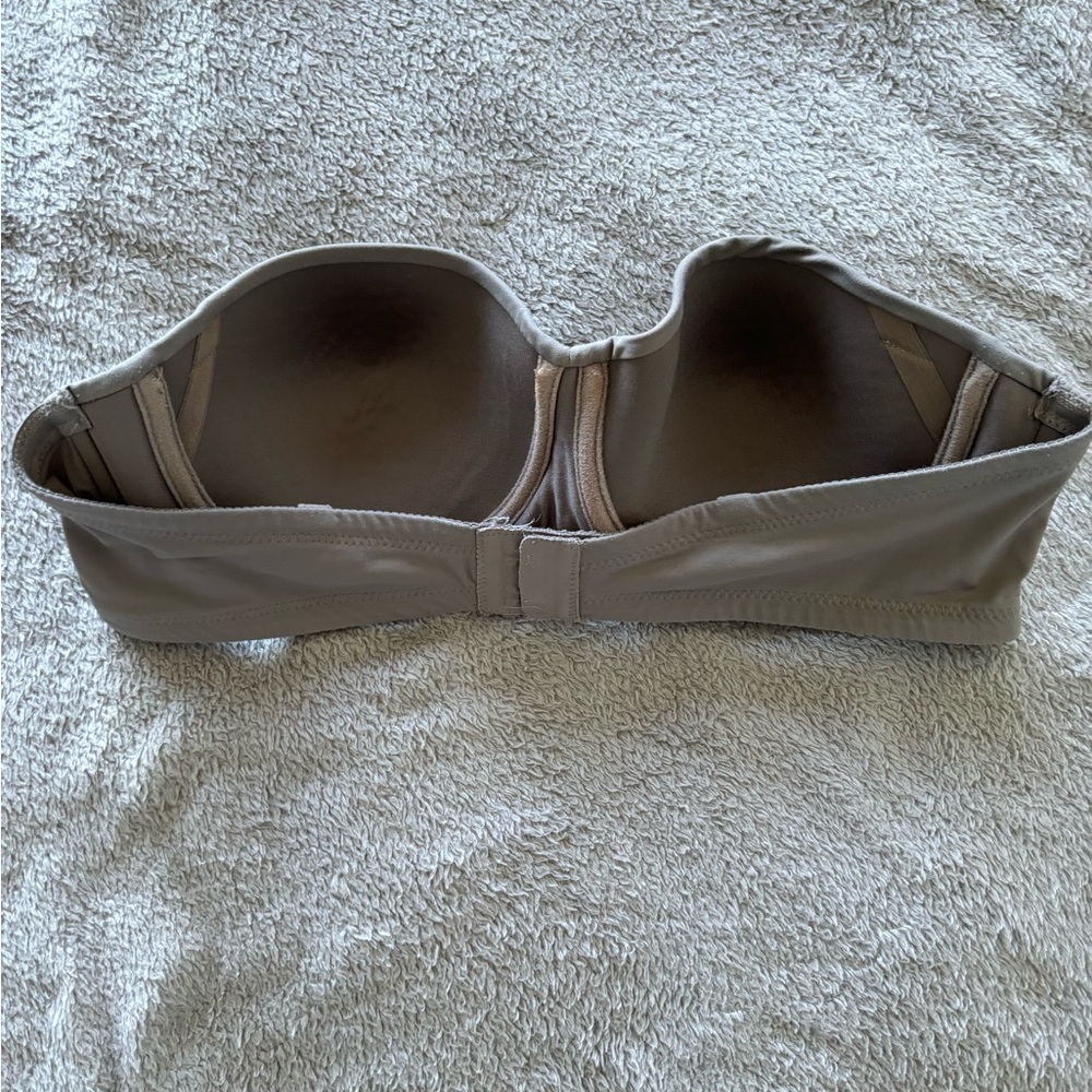 Strapless Bra - Picture 2 of 2